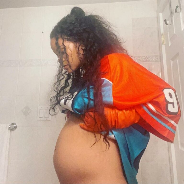 Hiding Pregnancy From My Friends Was Hard -Rihanna