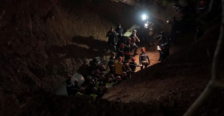 Update: Moroccan boy trapped in well for five days dies before rescue (photos)