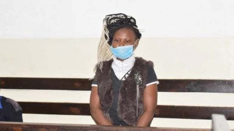 Woman bites off lover’s ear over insufficient transport fare