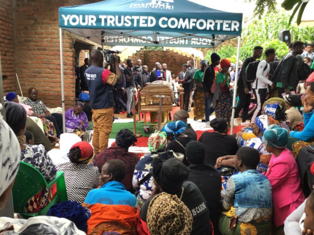 Noel Lipipa’s ex-wife laid to rest