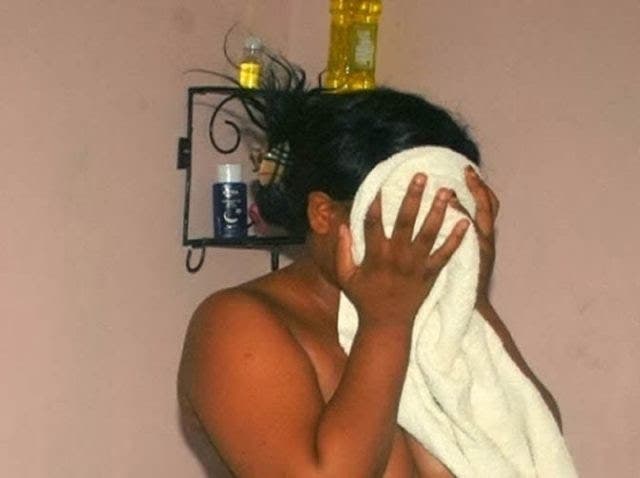 Bizarre As Collage Student Failing to Walk And Open Her Legs After Sleeping With a Married Man