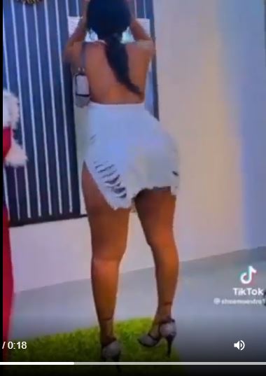 Slay Queen Tw3rks Her Nyᾶsh In New Video (Watch)