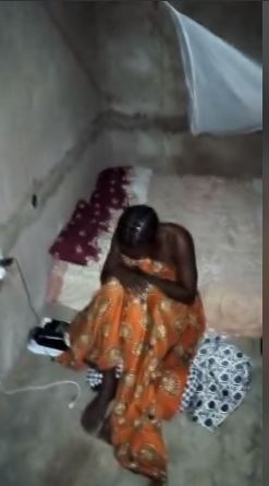 Drama As Husband Surrenders Wife To Her Boyfriend After Discovering That The Two Were Deeply In Love