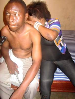 Man catches his pregnant wife in bed with another man at motel (see photos)