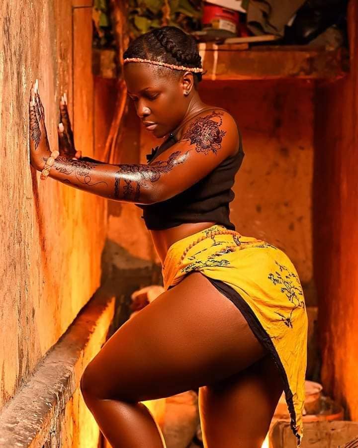 See Pictures Of Well-Endowed African Women Leaving Men Salivating