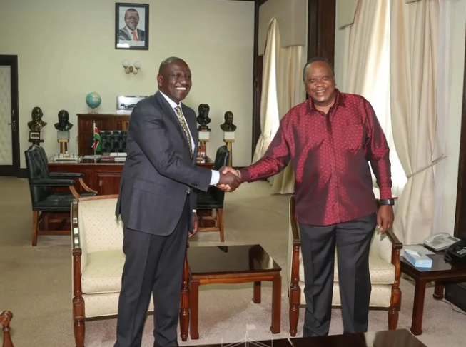 Kenyans Reactions After Uhuru Kenyatta Met With William Ruto Ahead Of Swearing-in On Tuesday 13th
