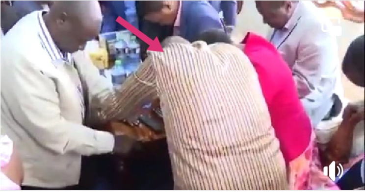 Emotional Video Emerges Showing What President Elect Ruto Did Immediately His Win Was Upheld