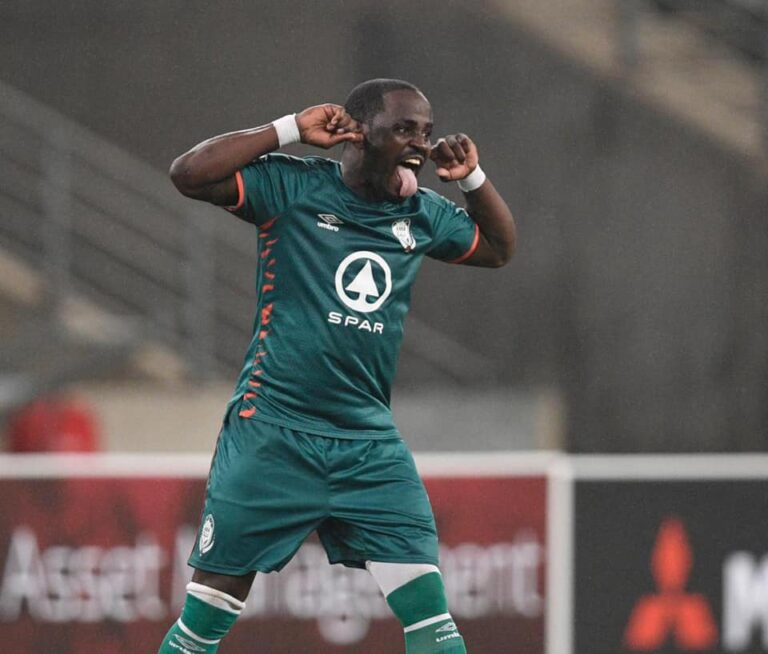 Gaba furious after being kicked by Amazulu Fc official (watch video)