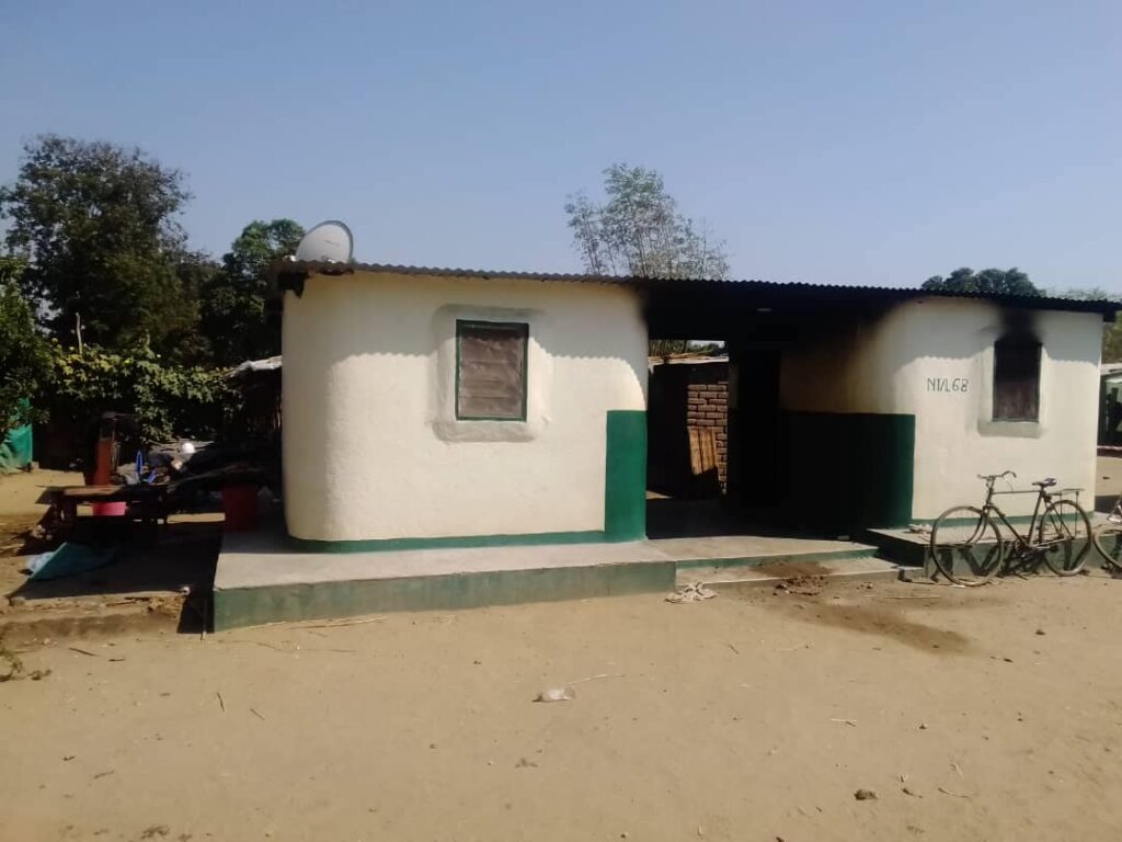 Couple dies after wife petrol bombed house in Dwangwa