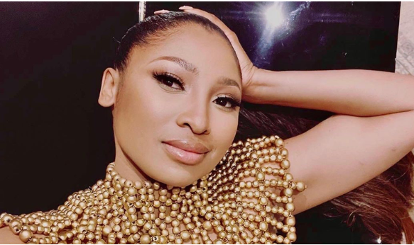 South African actress Enhle Mbali in dilemma as unknown person threatens to leak her nak3d pictures