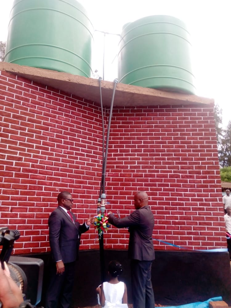 NKHOMA SYNOD DONATES WATER TANK, SOLAR SYSTEM TO ROBERT BLAKE SECONDARY SCHOOL
