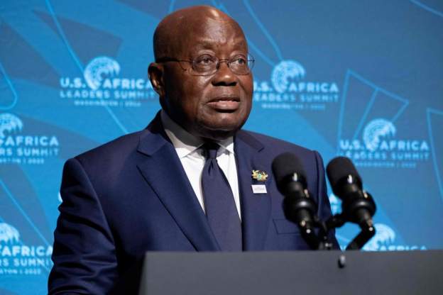 Ghana president tells African president to stop begging western countries