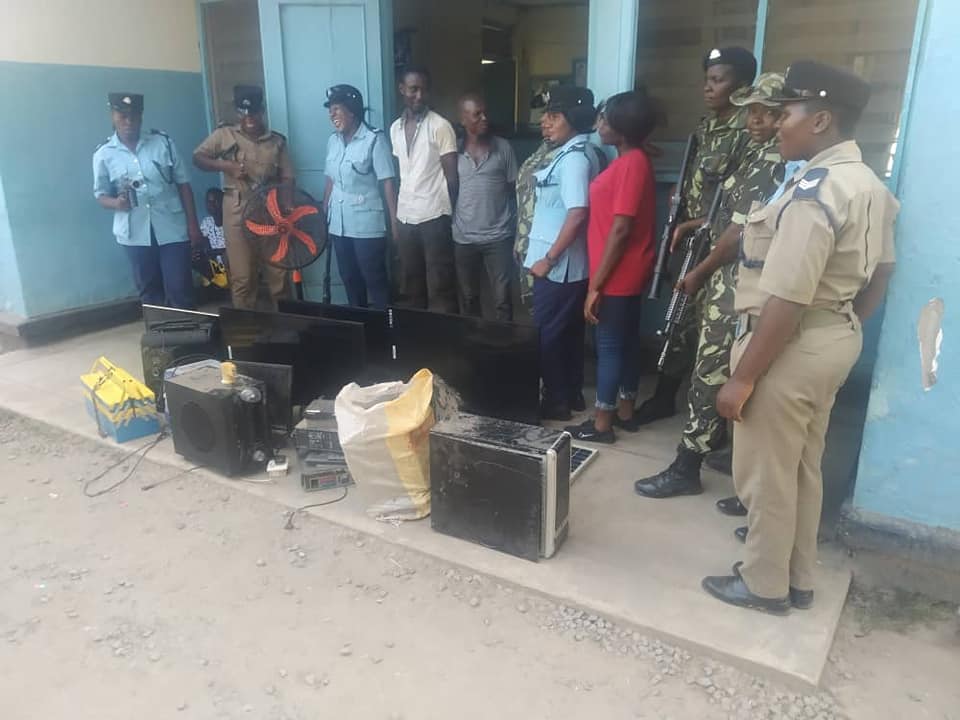 Female Police Officers Arrest 132 Suspected Criminals