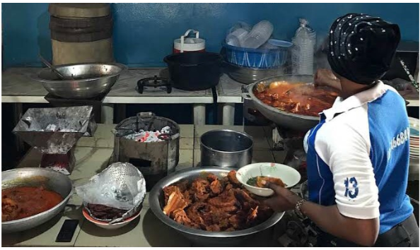 “How My Mother Uses Deadbody Water To Prepare The Foods At Our Restaurant ” – Lady Exposes Her Mother On Faceb00k (See Photos)