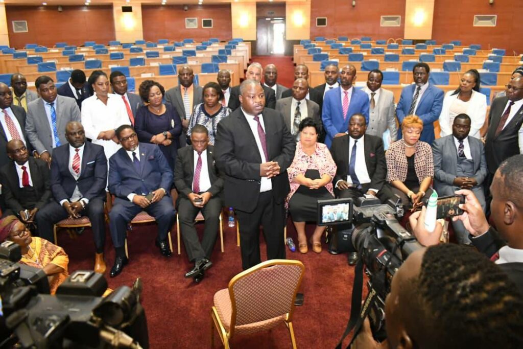 Nankhumwa on Speaker Gotani Hara’s neck for abruptly adjourning Parliament