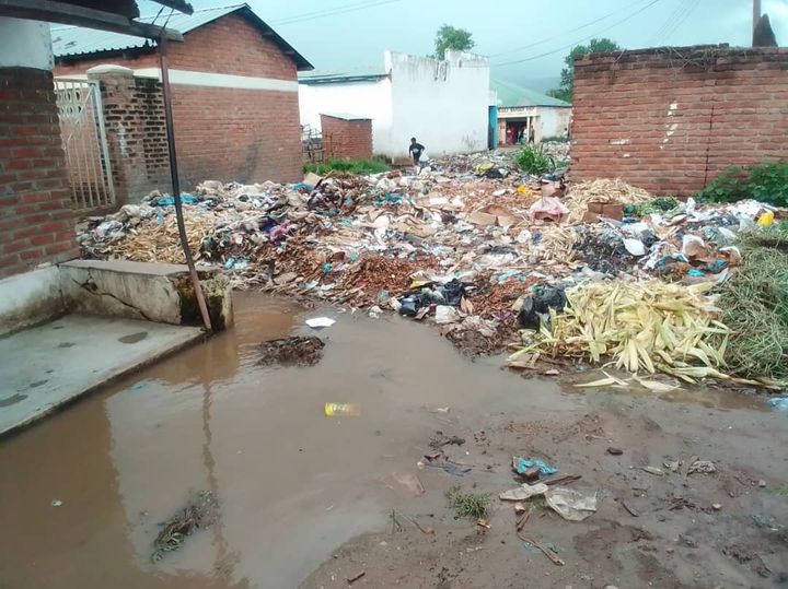 Vendors and Market Users in Liwonde Accuse Council of Neglecting Waste Management