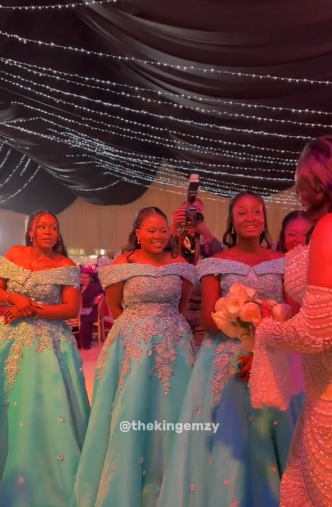Watch Moment Bride Refuses To Toss Bouquet, Shares Flowers To All Single Bridesmaids, Says ‘You All Need To Get Married’ (Watch Video)