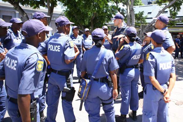 Manhunt Underway for Six Dangerous Prisoners Who Escaped Western Cape Court in South Africa