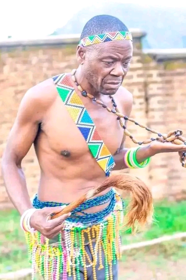 Fikisa band member Jafali Thom dies