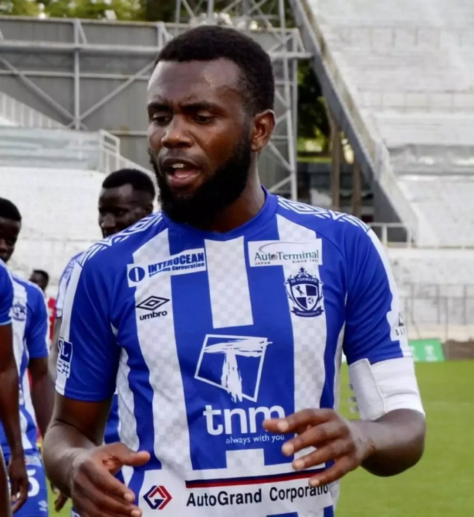 Alfred Manyozo retires from active football
