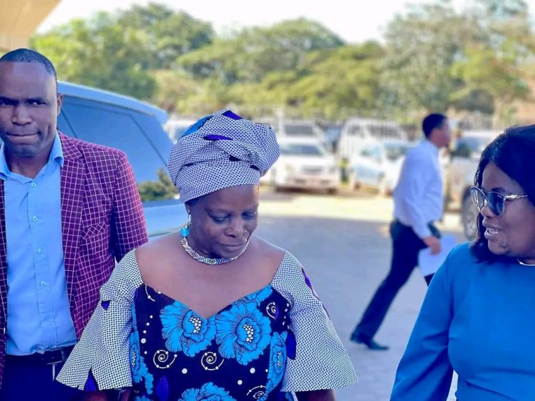 Ex-Zambia First lady Esther Lungu arrives at Home Affairs Office (see photos)
