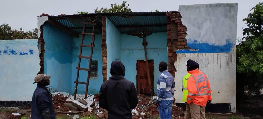 Displaced people at Jenda in need of food aid, roofing materials