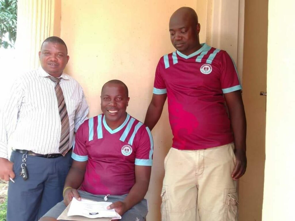 CHITIPA UNITED COACHES RESIGNS