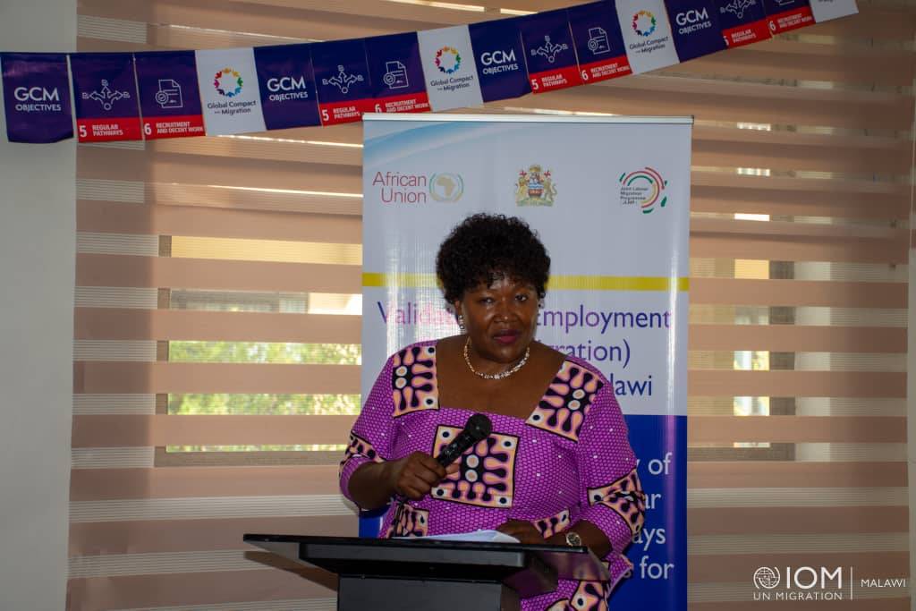 Government proposes strict regulations for private recruitment agencies