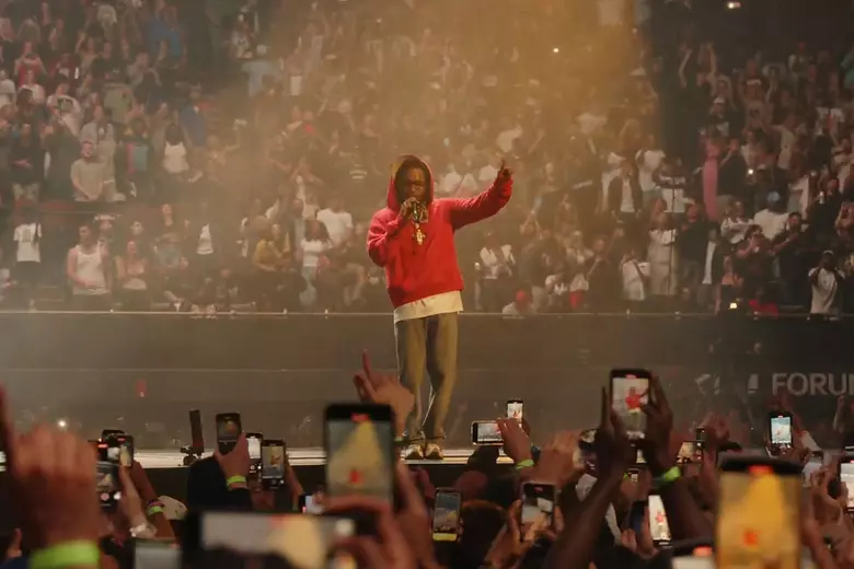 Kendrick Lamar plays Drake diss track’ Not Like Us’ five times at LA concert