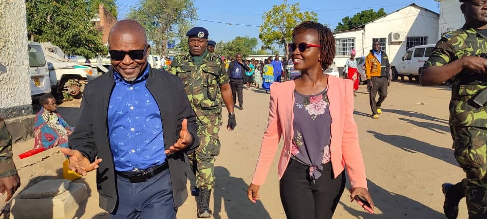 VP Usi bust out latecomer Chikwawa District Health Officer Grace Momba