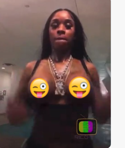 American Rapper ‘S3xxy Red’ Flashes Tites On Instagram Live