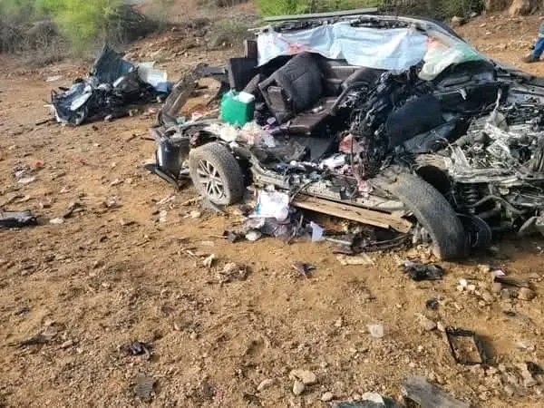 2 Killed in Tragic Bus and SUV Collision After Hitting Donkey on Beitbridge Highway