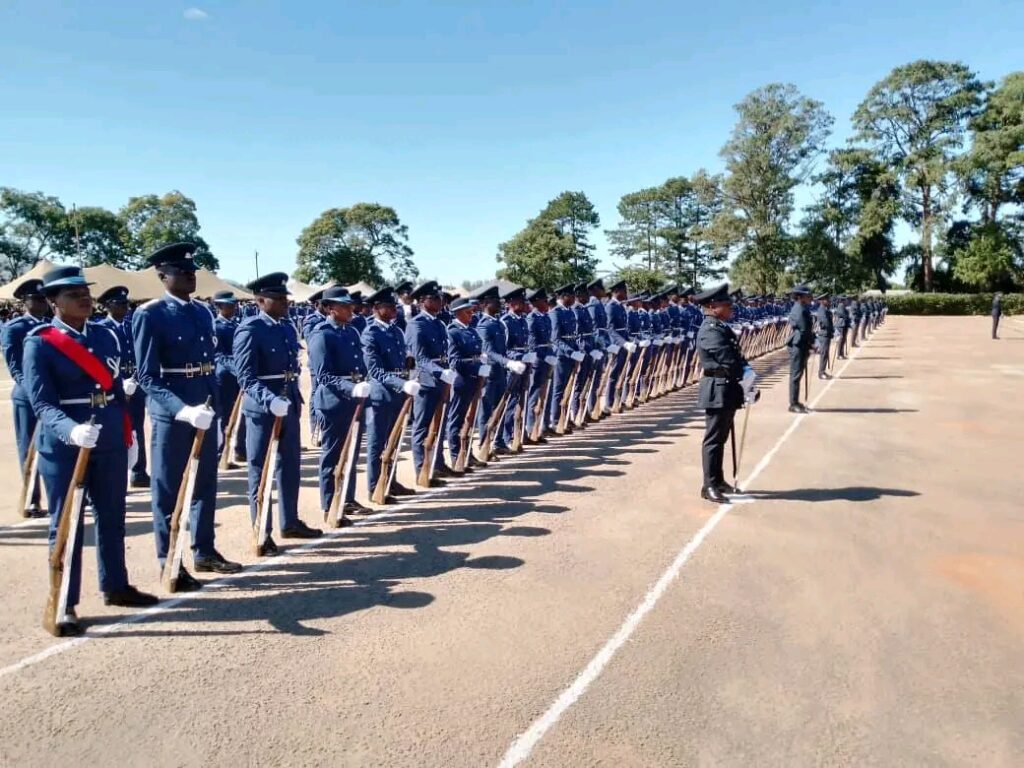 Kalindang’oma Encourages Patriotism in Immigration Services