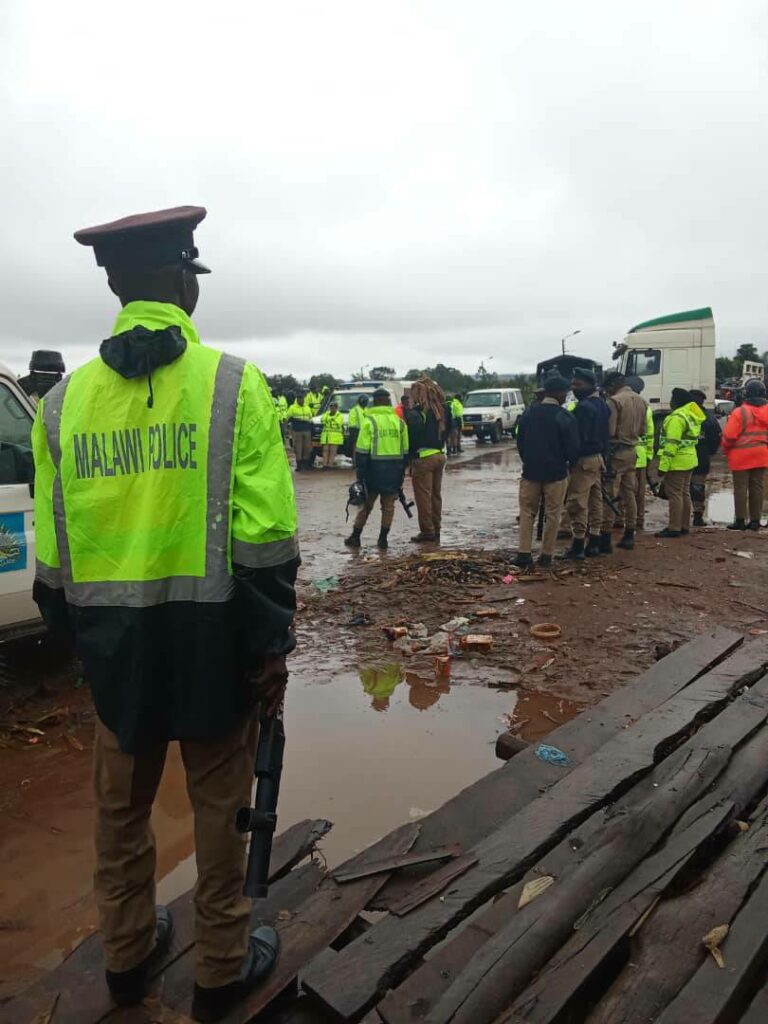 Police Engulf Mzuzu as Vendors Protest Economic Hardships