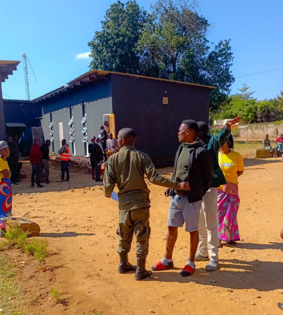 Drama as Convicted UPND Cadres Resist Police After Sentencing in Zambia