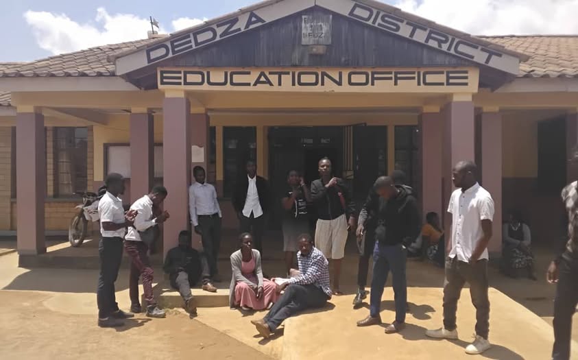 Newly Recruited Teachers in Dedza Stage Sit-in Over Delayed September Salaries