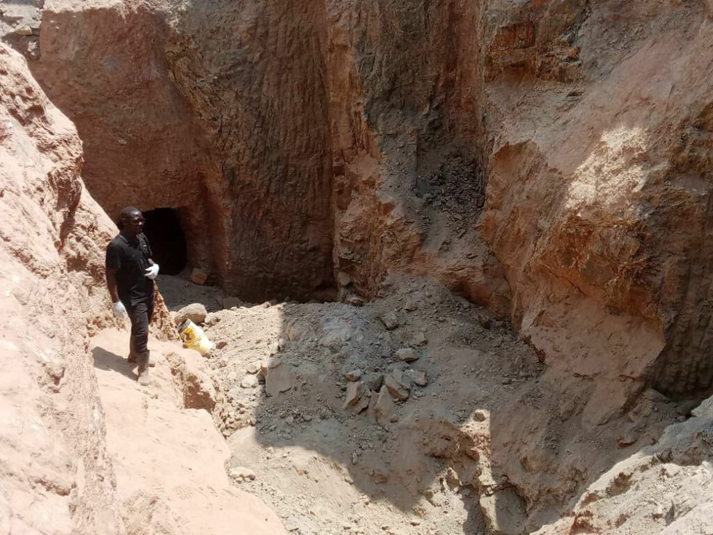 UPDATE: 8 Dead, 5 Injured After Mine Collapse In Kasungu