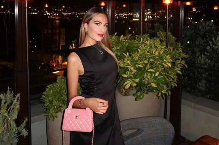 Italian model st@bbed over 20 times to d3ath by boyfriend on apartment balcony