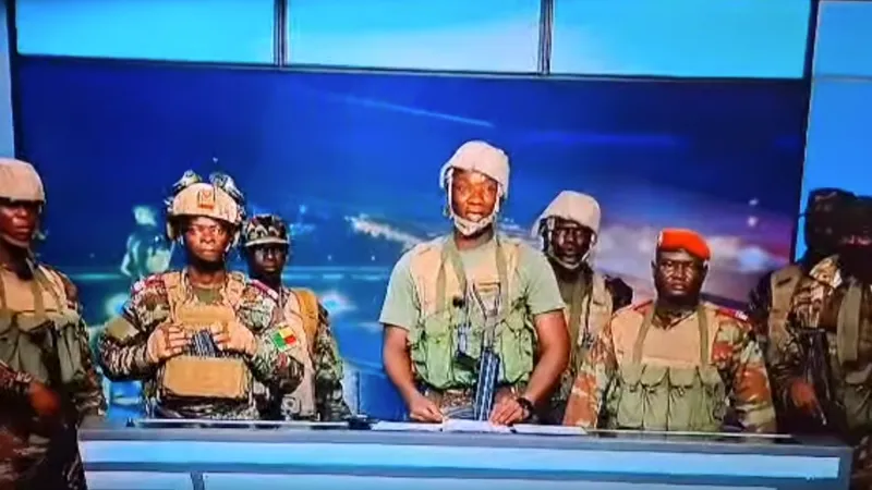 Coup attempt quickly foiled by loyalist troops in Benin (video)