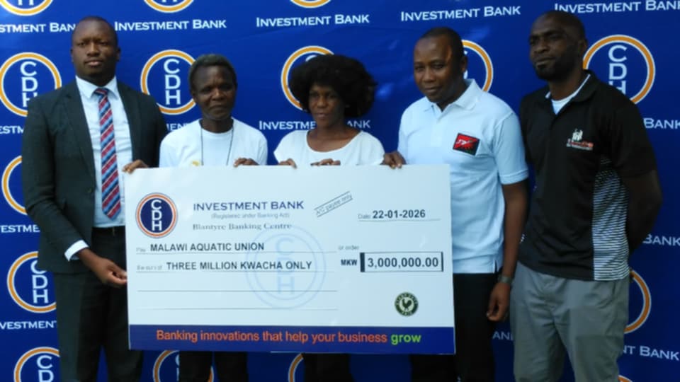 CDH Investment Bank sponsors MAU Swimming Competition