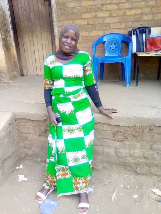 PRIMARY SCHOOL TEACHER DIES IN DOWA