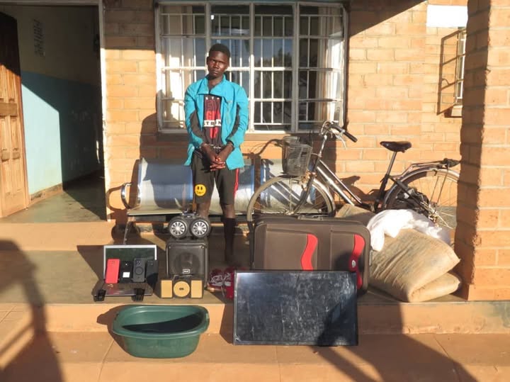 Jenda police arrest burglar, recover stolen goods worth millions