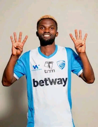 Silver Strikers Captain Uchizi Vunga Joins CAPS United