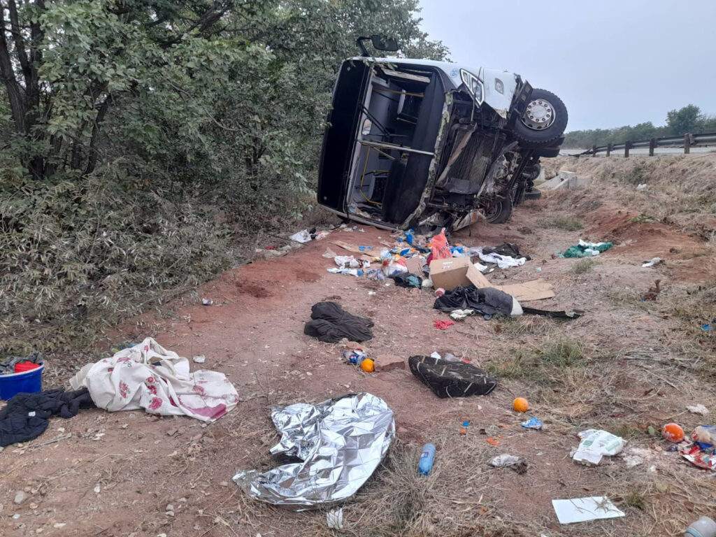 Bus Carrying Malawians to Beitbridge Crashes in South Africa, Driver Killed